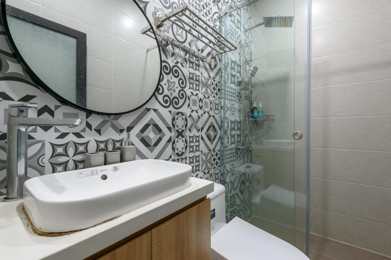 Cozrum Homes - Graceful Corner Ho-Chi-Minh-Stadt Exterior foto